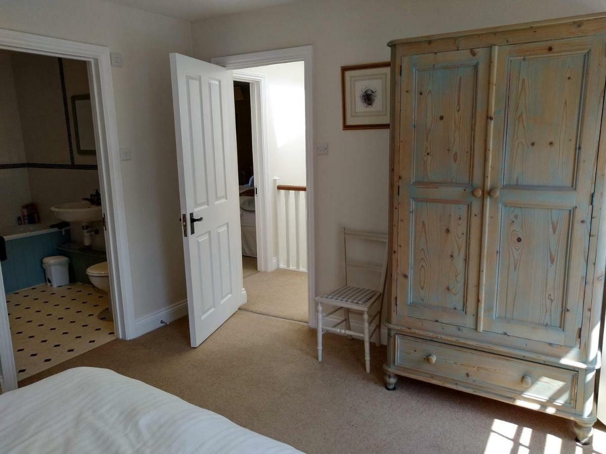 Tilford Mill Cottage Фарнем Экстерьер фото